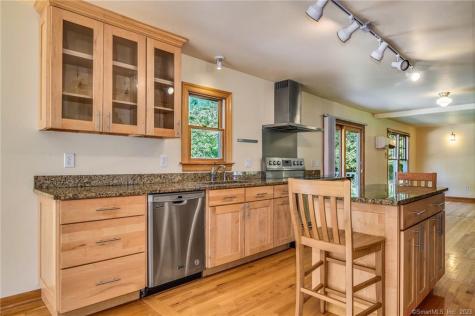 10 Fernwood Road Westport CT 06880