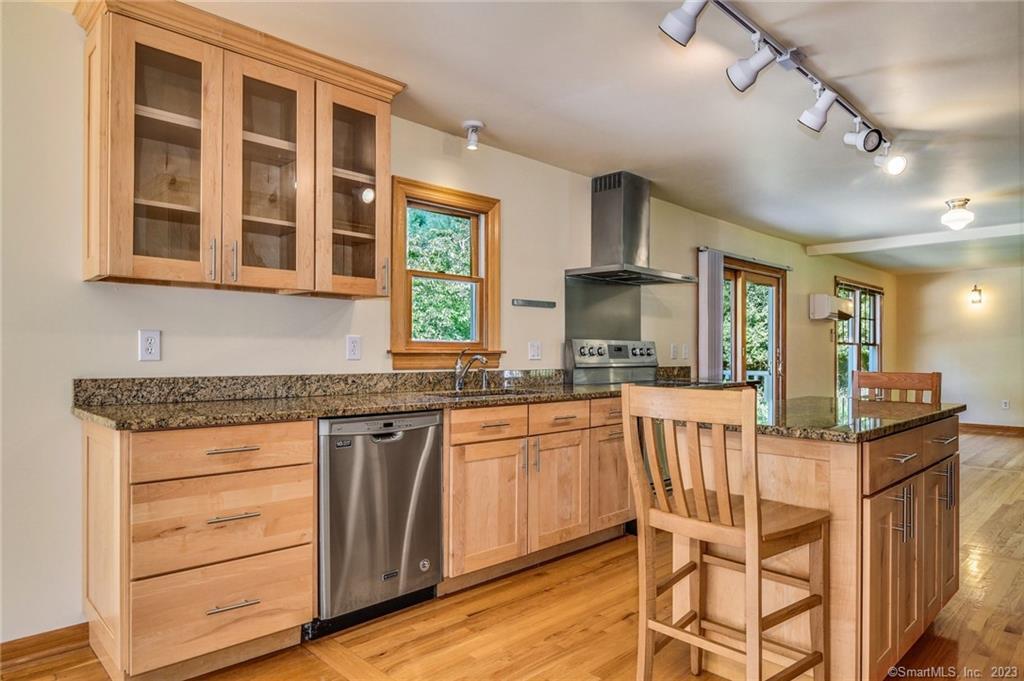 10 Fernwood Road Westport CT 06880