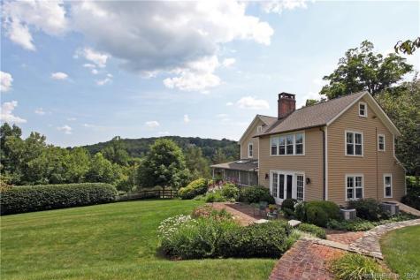 32 Leach Hollow Road Sherman CT 06784