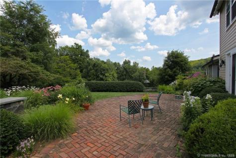 32 Leach Hollow Road Sherman CT 06784