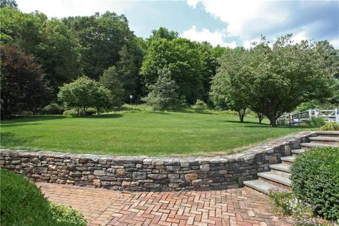 32 Leach Hollow Road Sherman CT 06784