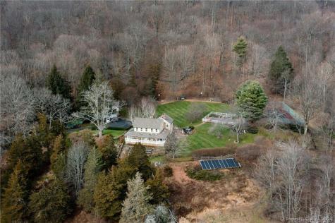 32 Leach Hollow Road Sherman CT 06784