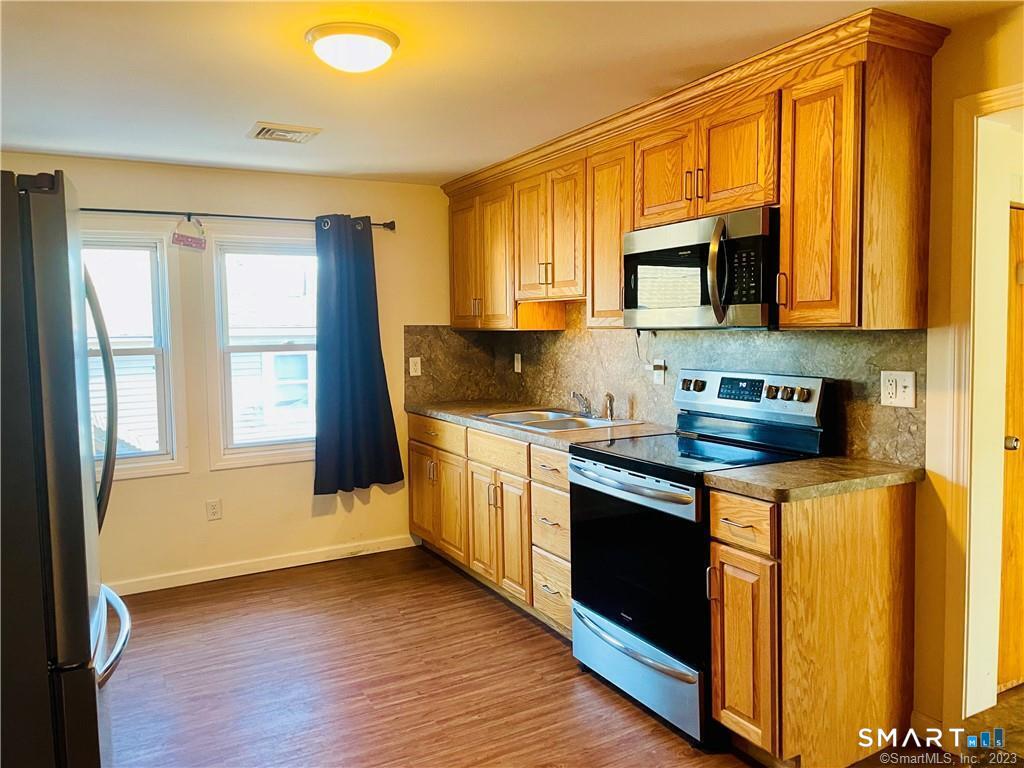 94 Lebanon Avenue Colchester CT 06415