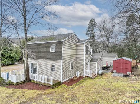 8 Oak Tree Lane Lyme CT 06371