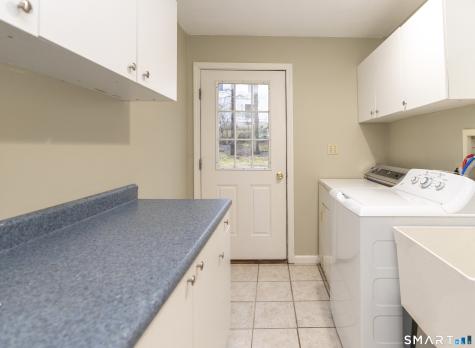 8 Oak Tree Lane Lyme CT 06371