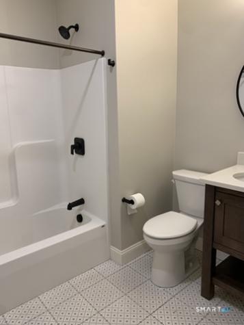501 Edgewater Circle East Hampton CT 06424