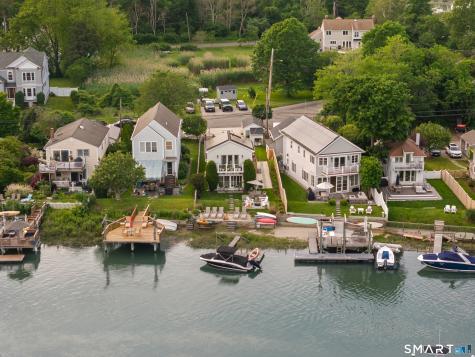 135 Old Dam Road Fairfield CT 06824