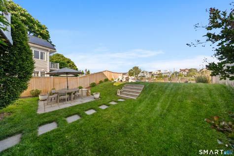 135 Old Dam Road Fairfield CT 06824
