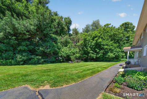 1789 Foxon Road North Branford CT 06471