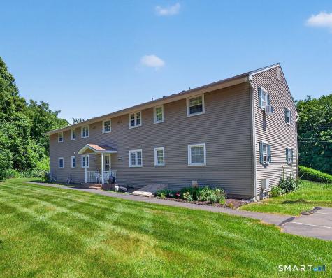 1789 Foxon Road North Branford CT 06471