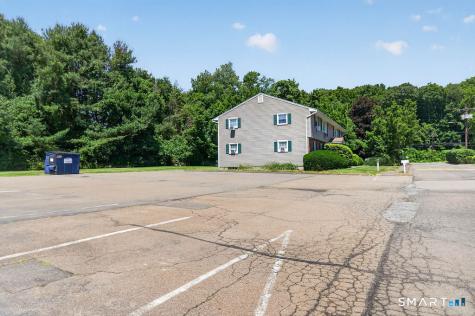 1789 Foxon Road North Branford CT 06471
