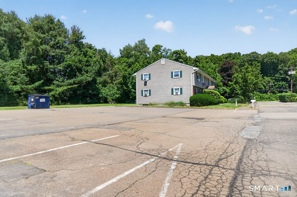 1789 Foxon Road North Branford CT 06471