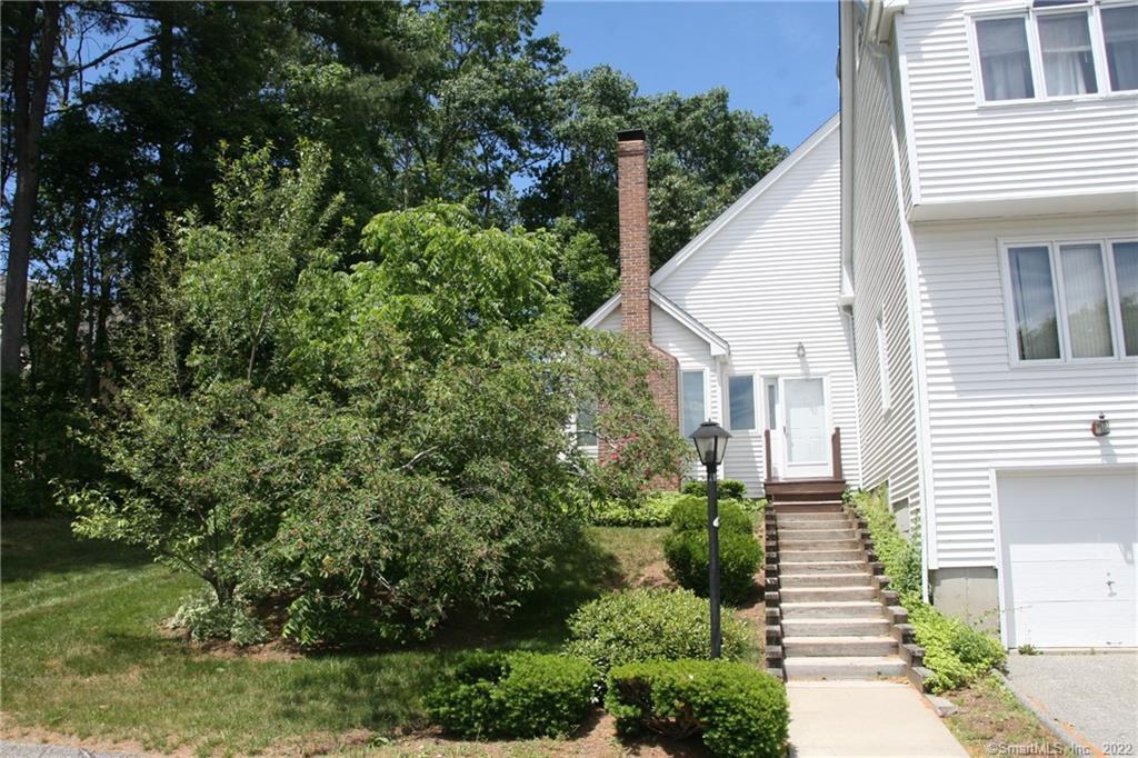 48 Eastbrook Heights Mansfield CT 06250