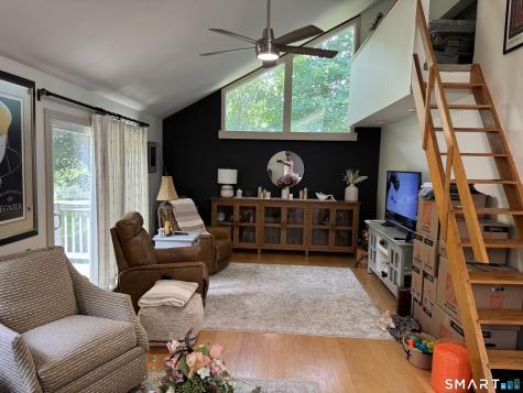 81 Oswegatchie Road Waterford CT 06385