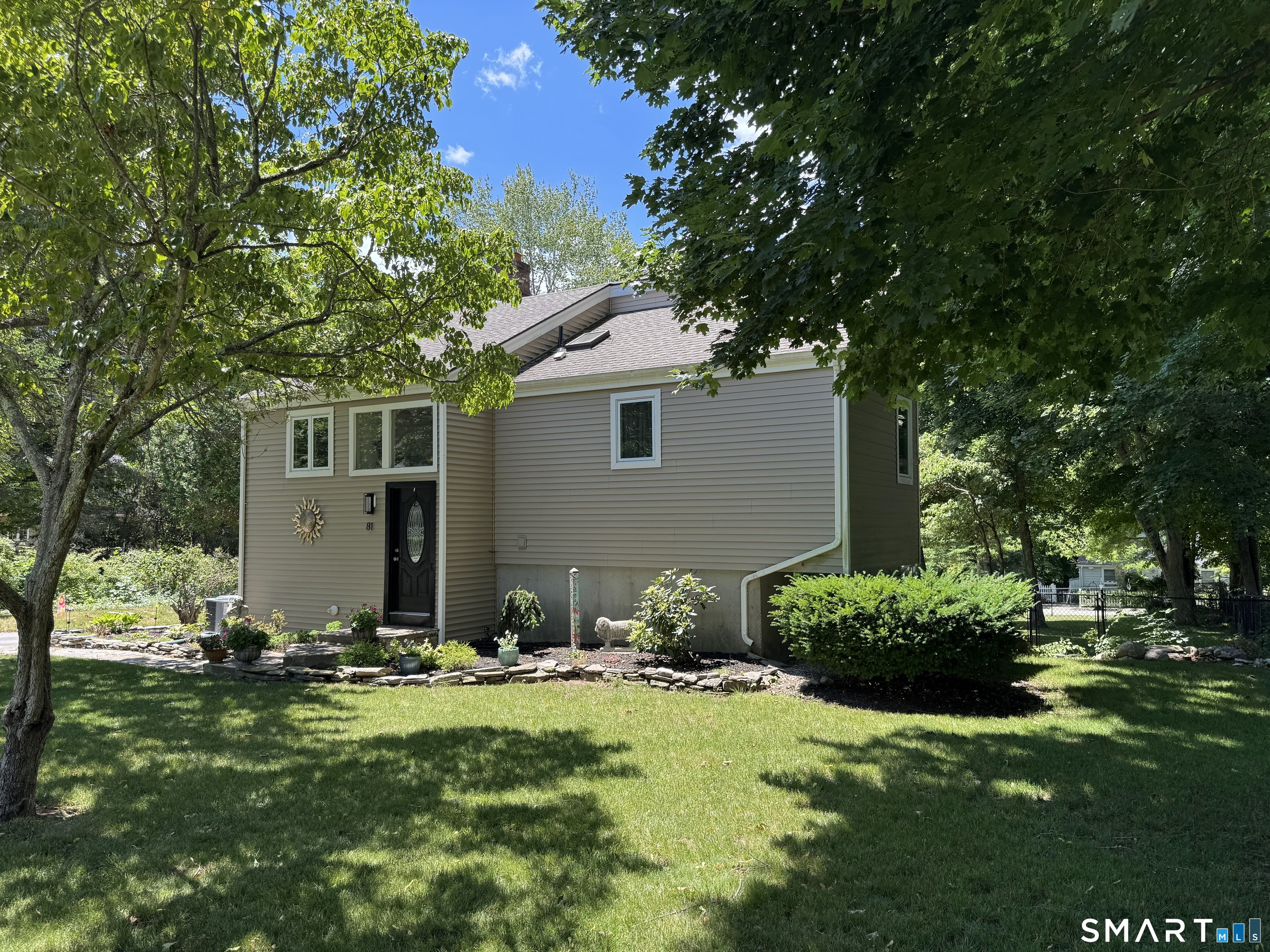 81 Oswegatchie Road Waterford CT 06385