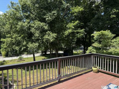 81 Oswegatchie Road Waterford CT 06385