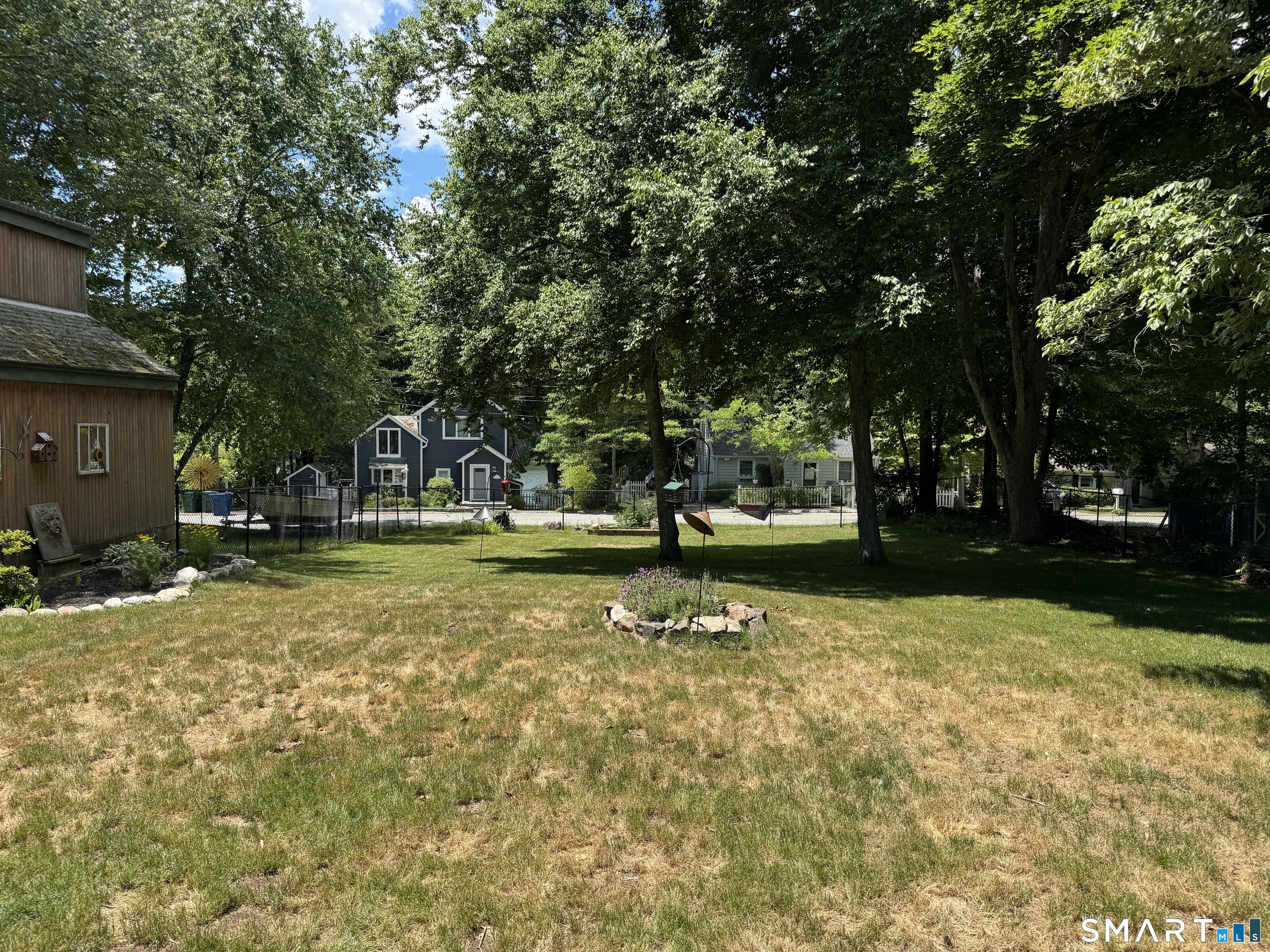 81 Oswegatchie Road Waterford CT 06385