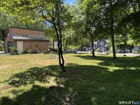 81 Oswegatchie Road Waterford CT 06385