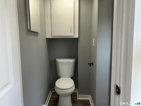 27 North Main Street Norwich CT 06360