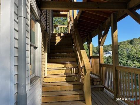 27 North Main Street Norwich CT 06360