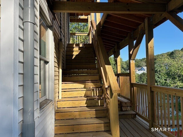 27 North Main Street Norwich CT 06360