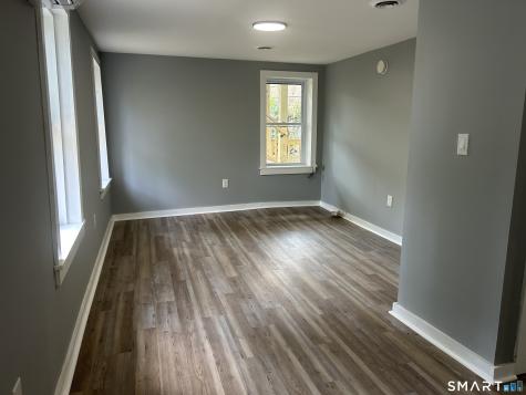 27 North Main Street Norwich CT 06360