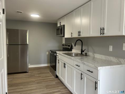 27 North Main Street Norwich CT 06360