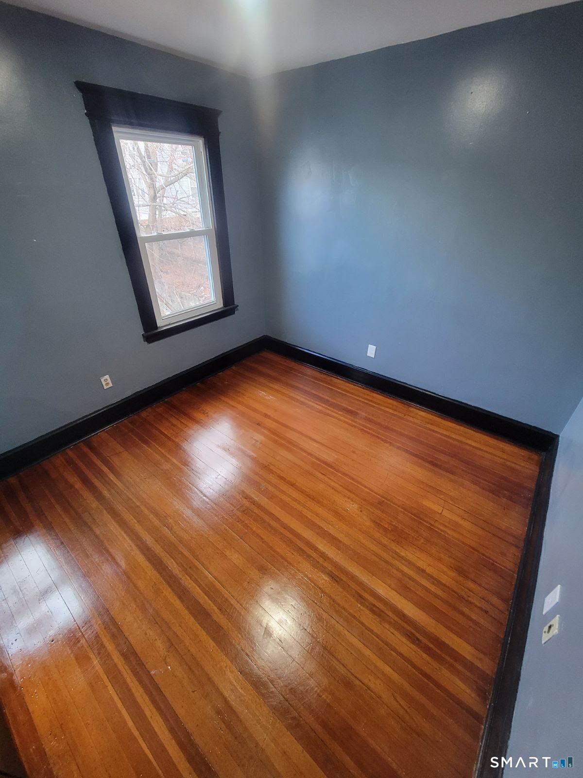 73 Lounsbury Street Waterbury CT 06706