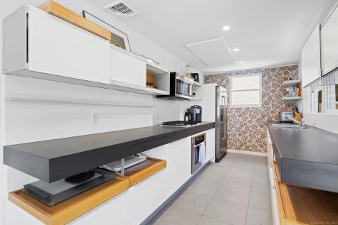 232 Hillspoint Road Westport CT 06880