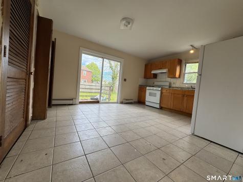 301 Mcgrath Court Stratford CT 06615