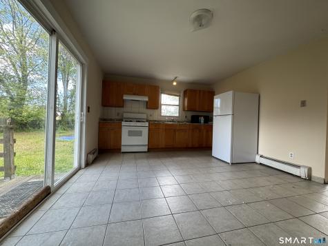 301 Mcgrath Court Stratford CT 06615