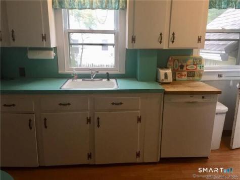 15 Warren Street Milford CT 06460