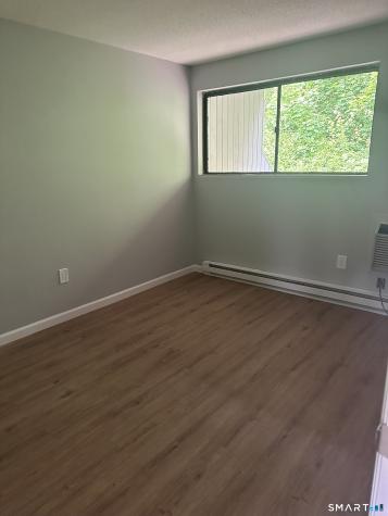 5 Nabby Road Danbury CT 06811