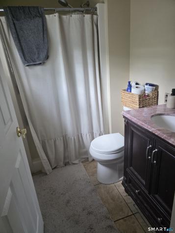 20 Georges Court Waterbury CT 06708