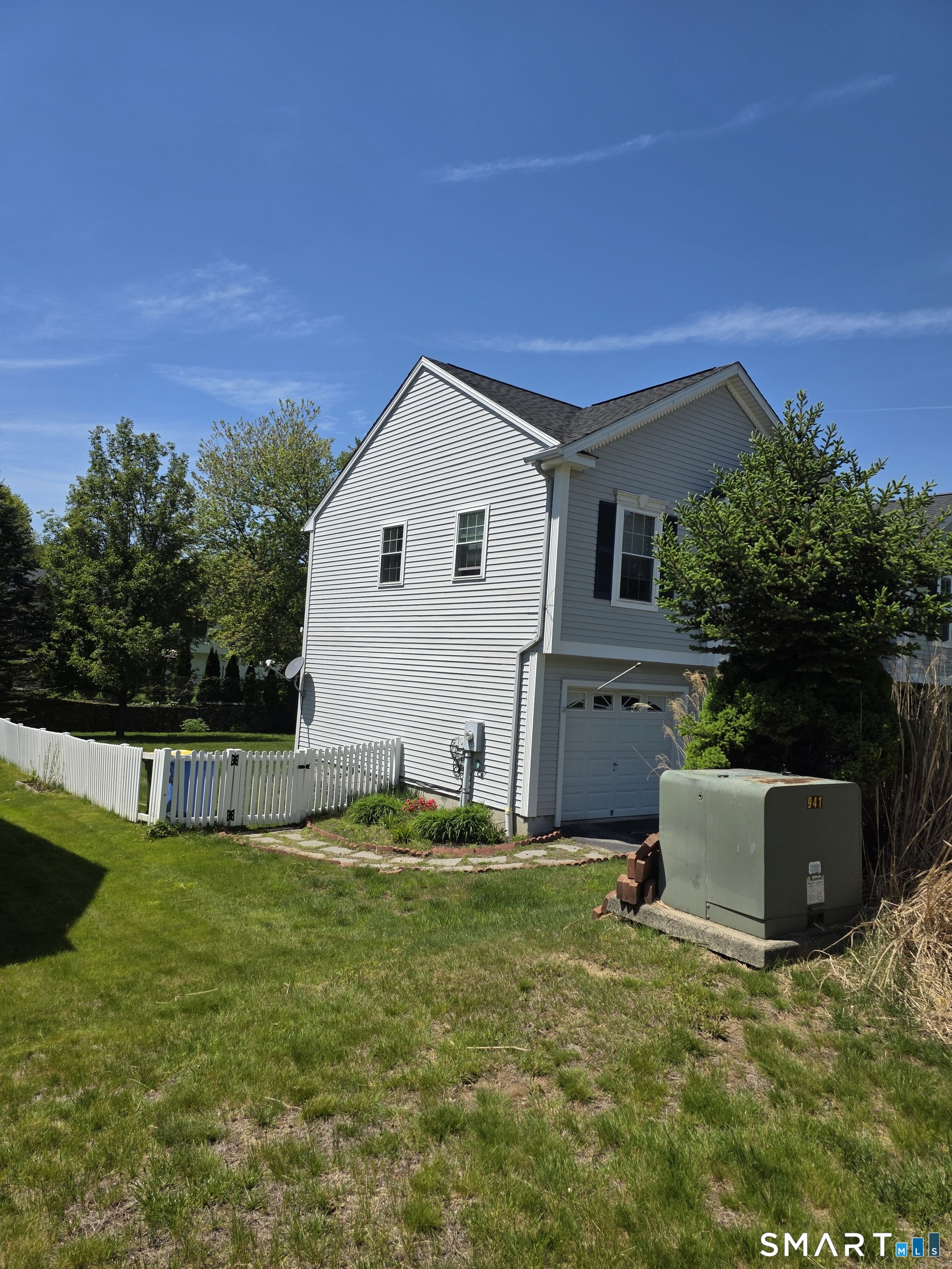 20 Georges Court Waterbury CT 06708