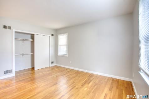 24 Hollow Wood Lane Greenwich CT 06831