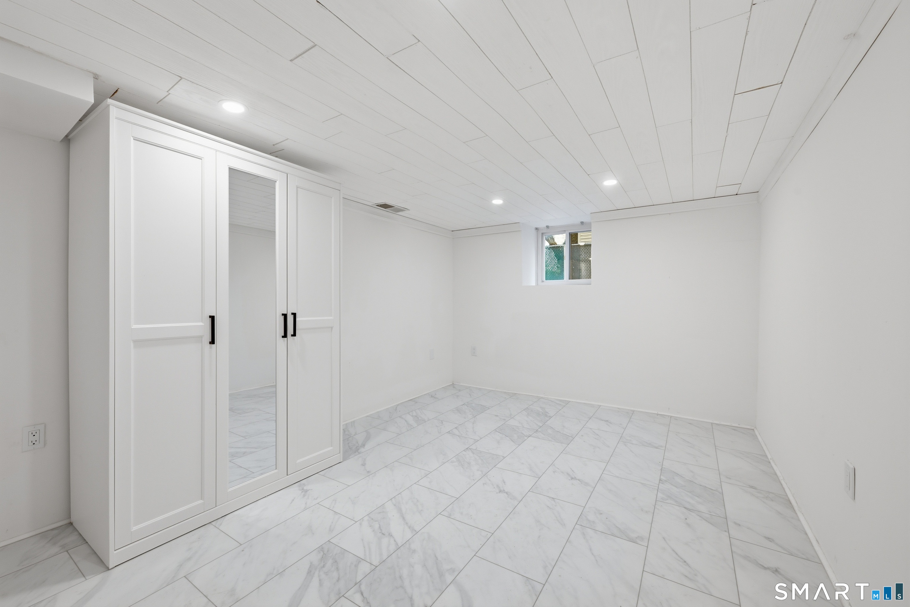 24 Hollow Wood Lane Greenwich CT 06831
