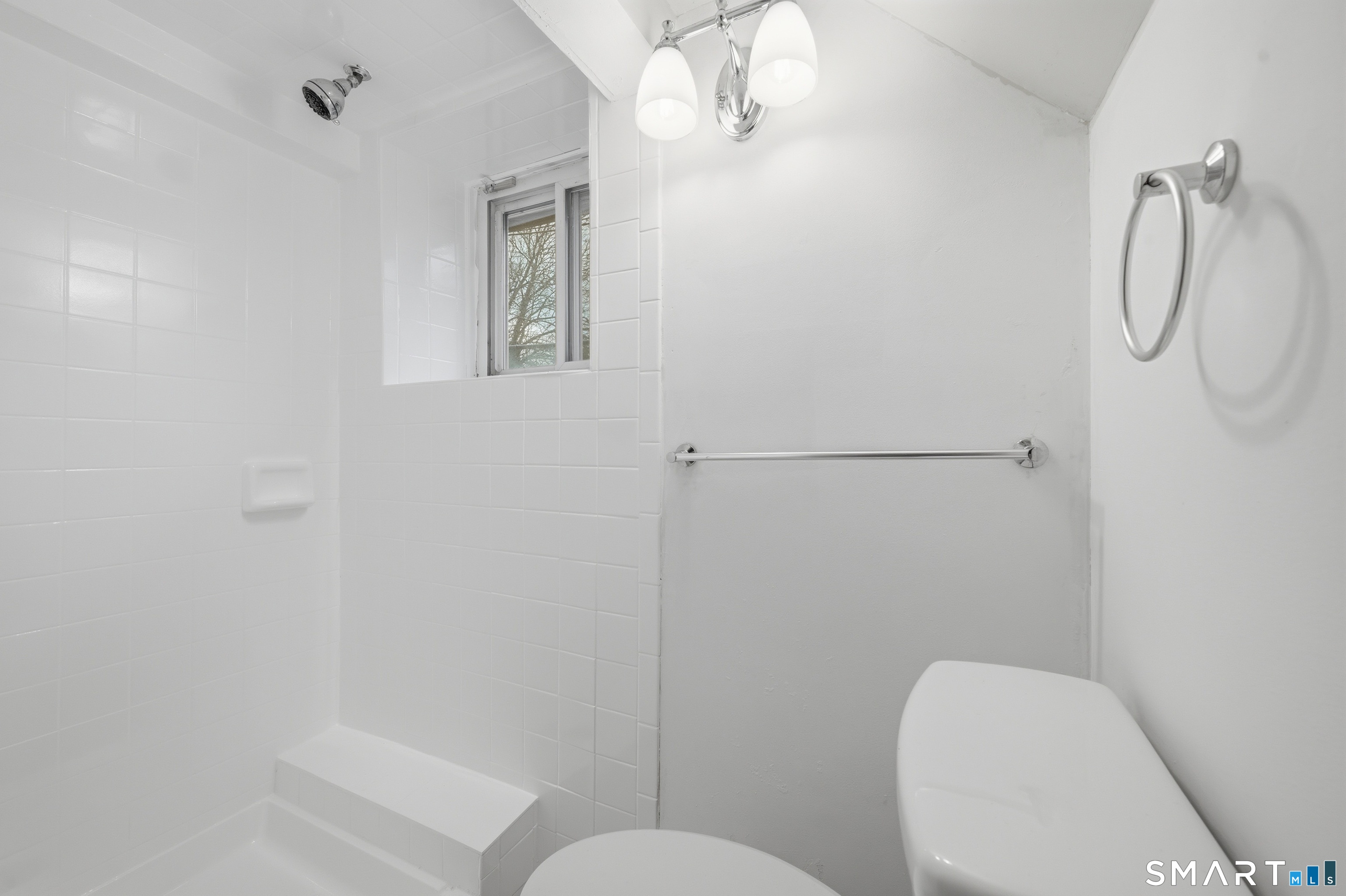 24 Hollow Wood Lane Greenwich CT 06831