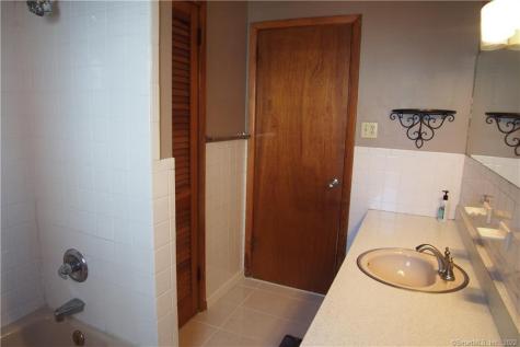 35 Warsaw Street Fairfield CT 06825