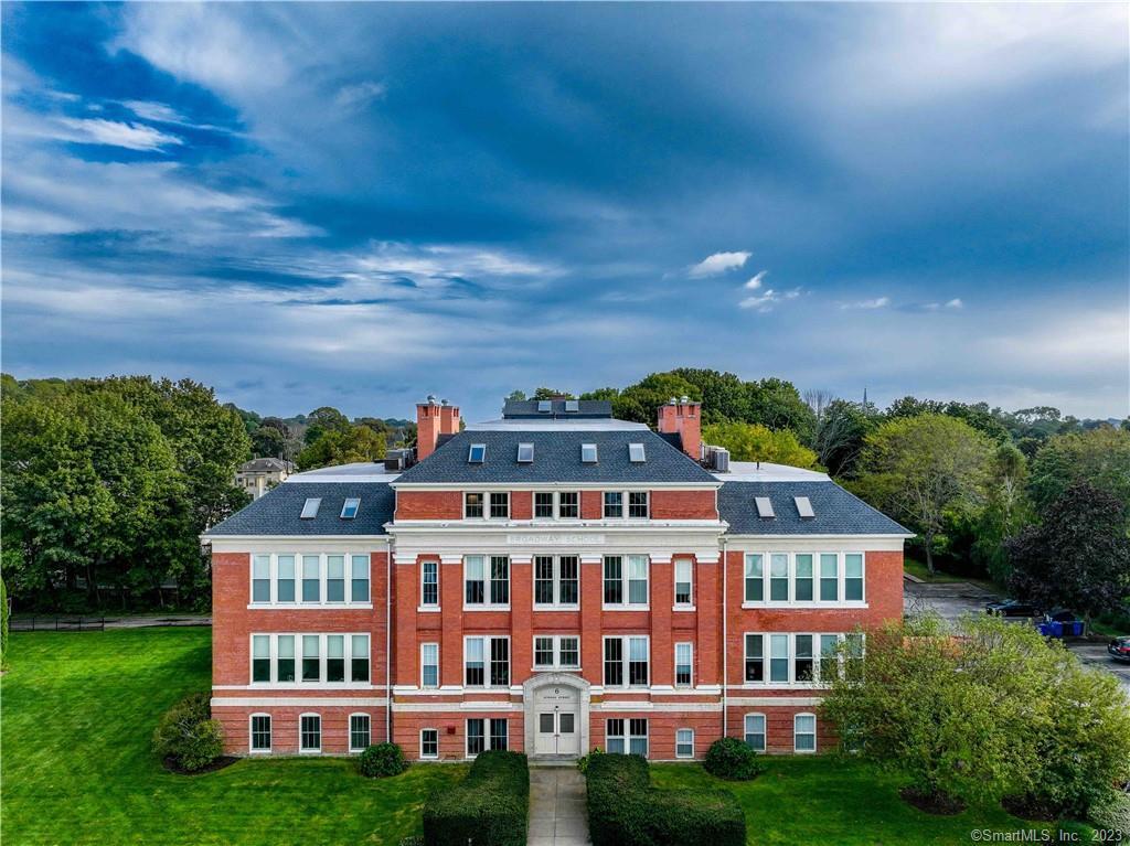 6 School Street Stonington CT 06355