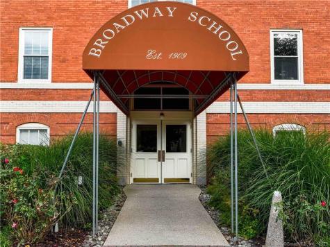 6 School Street Stonington CT 06355