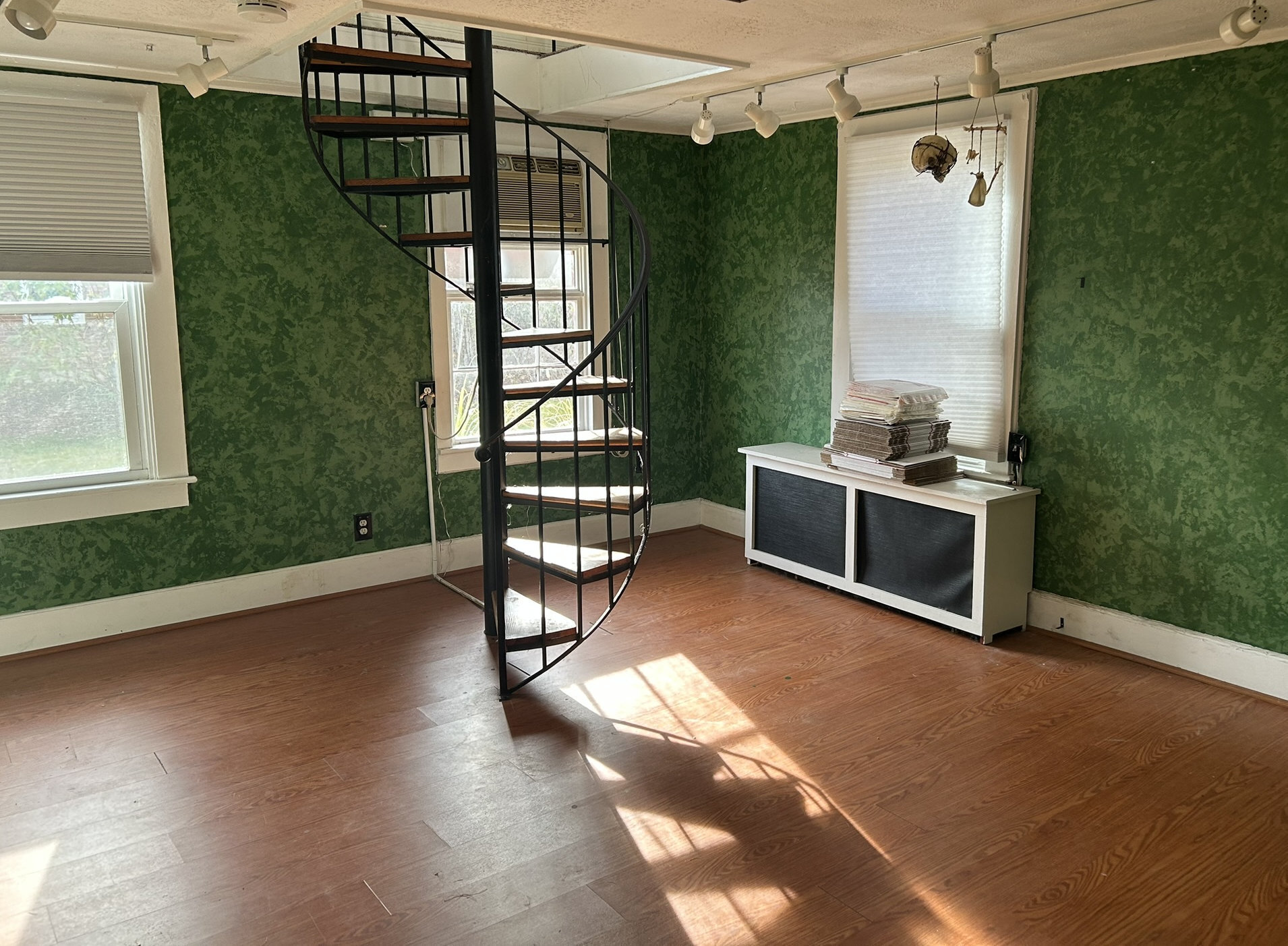 53 Poquonock Avenue Windsor CT 06095