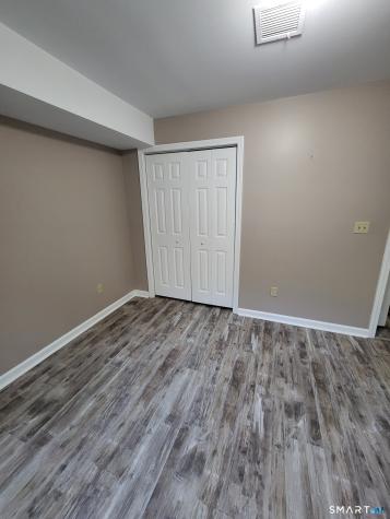 4 Manorwood Drive Branford CT 06405