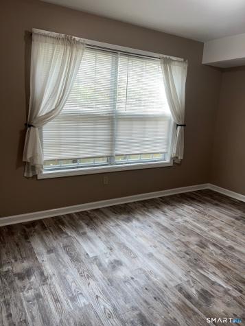 4 Manorwood Drive Branford CT 06405
