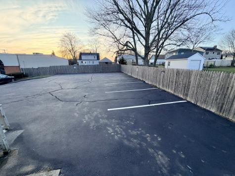 12 Clark Lane Waterford CT 06385