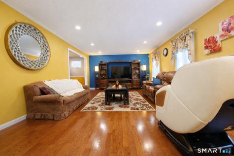 51 Riverside Drive South Windsor CT 06074