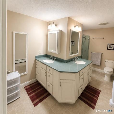 51 Riverside Drive South Windsor CT 06074