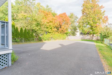 36 Quaker South Lane West Hartford CT 06119
