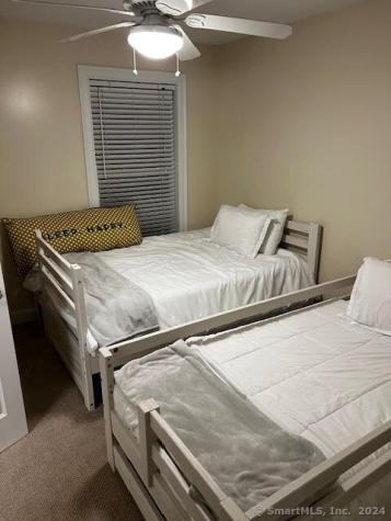 17 Spring Glen Road East Lyme CT 06357