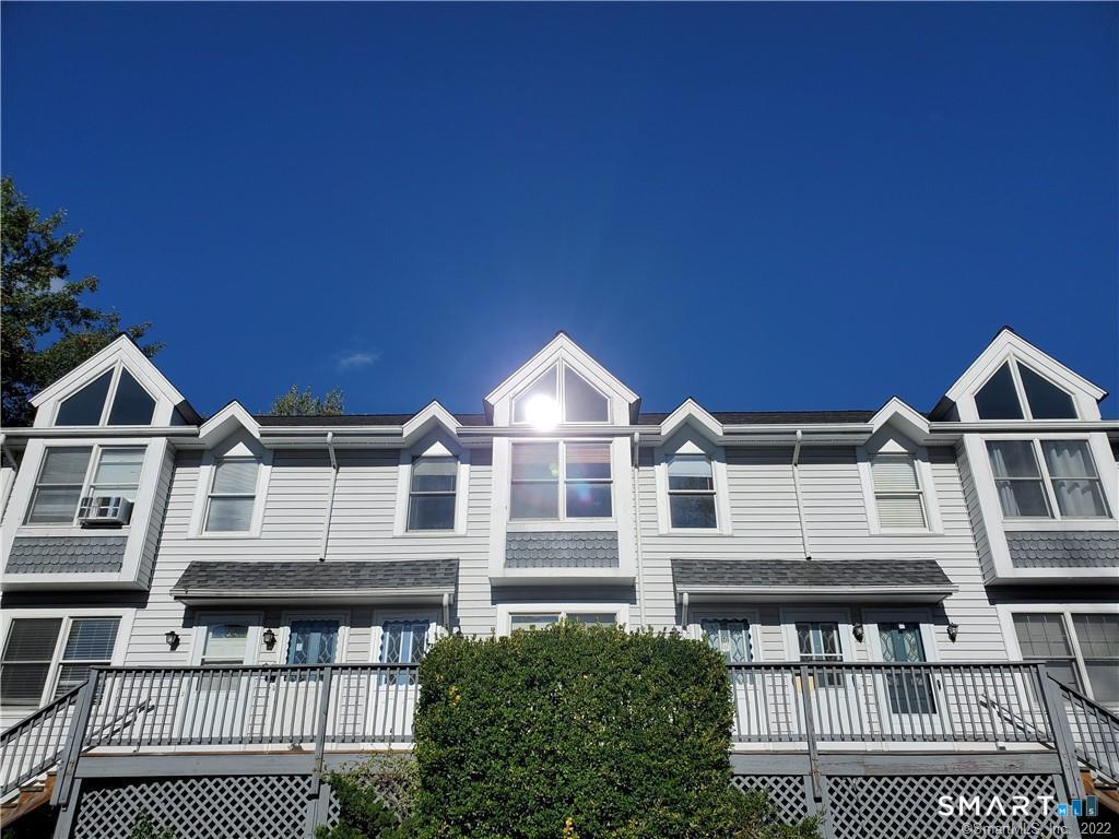 34 Glenwood Avenue Norwalk CT 06854